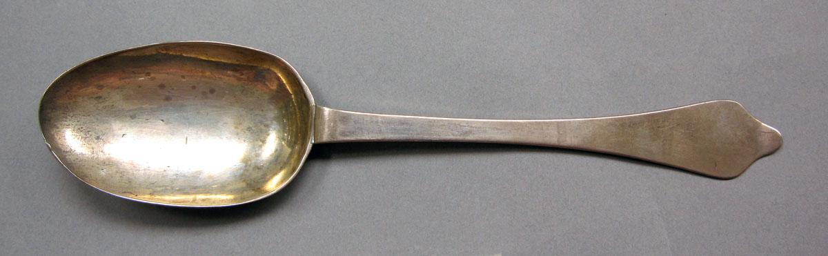 1962.0240.1427 Silver spoon upper surface