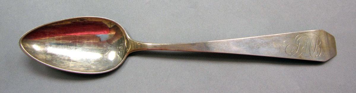 1962.0240.1430 Silver spoon upper surface