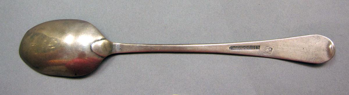 1962.0240.1431 Silver spoon underside