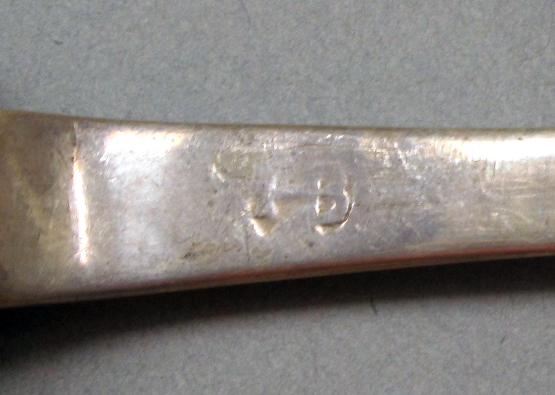 1962.0240.1432 Silver spoon mark