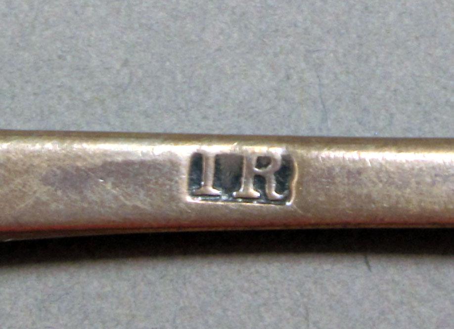 1962.0240.1435 Silver spoon mark