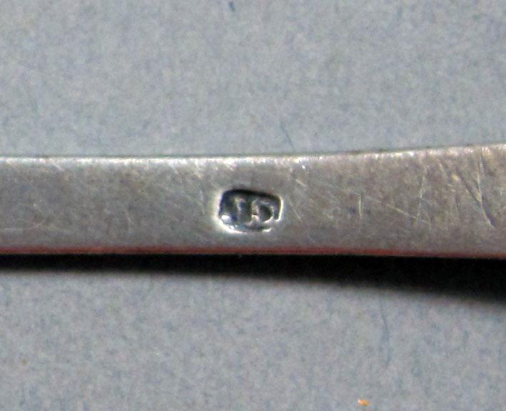 1962.0240.1436 Silver spoon mark