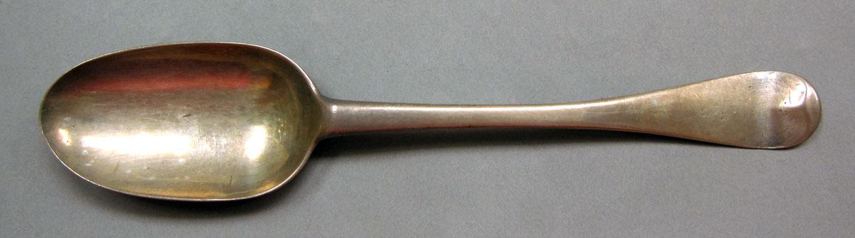 1962.0240.1442.001 Silver spoon upper surface