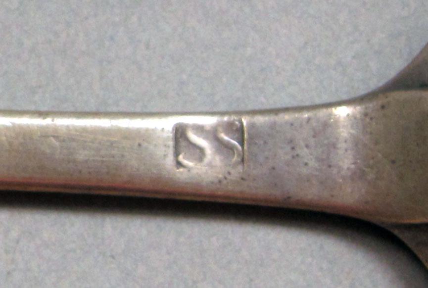 1962.0240.1449 Silver spoon mark