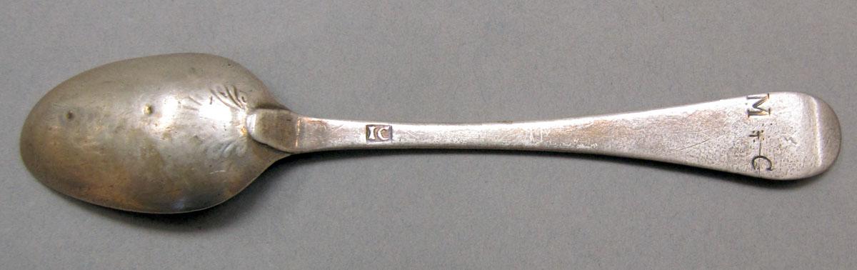 1962.0240.144 teaspoon underside