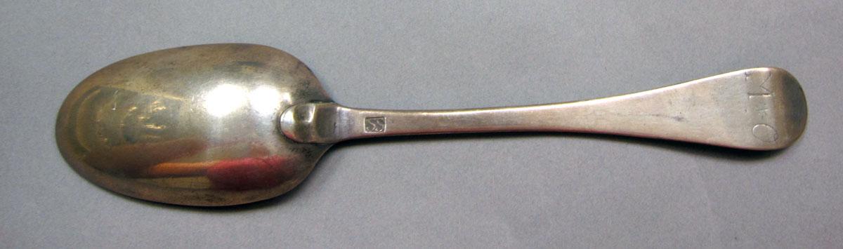 1962.0240.1450 Silver spoon underside