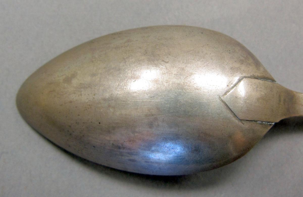 1962.0240.145 teaspoon bowl underside