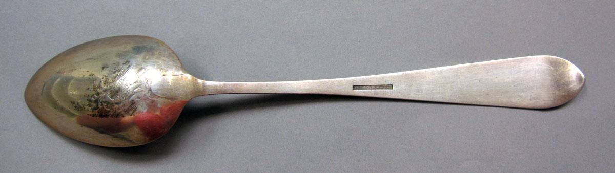 1962.0240.1467 Silver spoon underside
