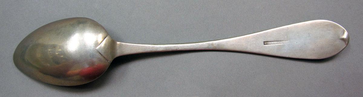 1962.0240.1468 Silver spoon underside