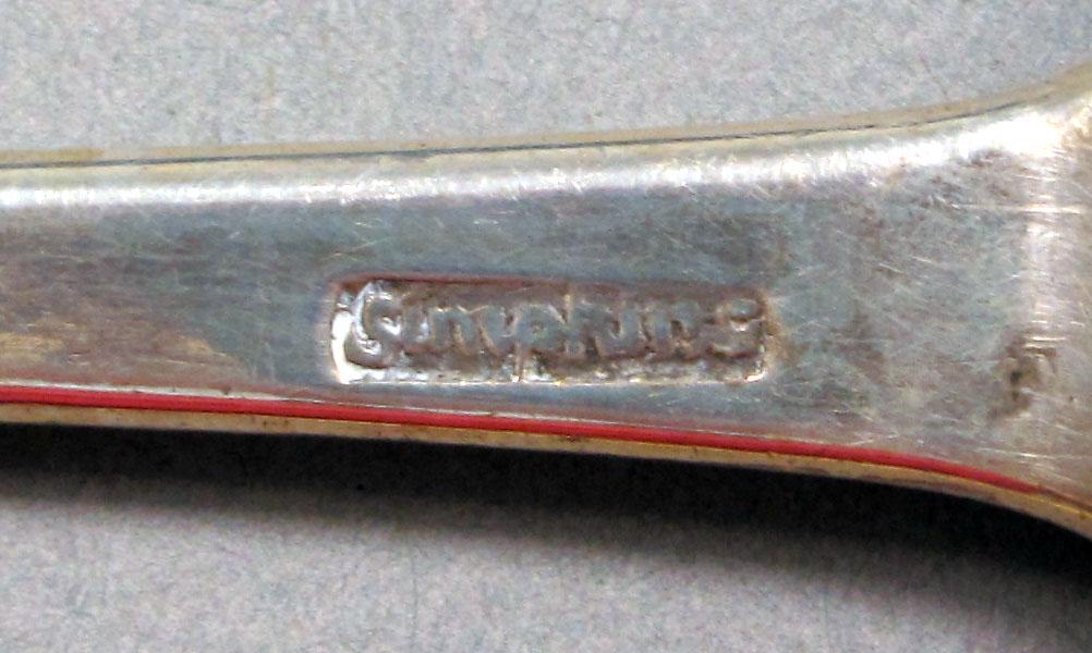 1962.0240.1470 Silver spoon mark