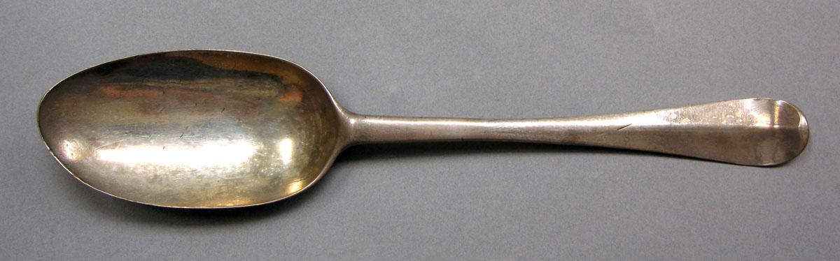 1962.0240.1471 Silver spoon upper surface