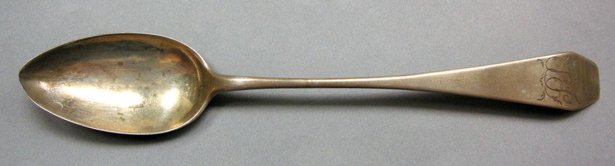 1962.0240.1473 Silver spoon upper surface