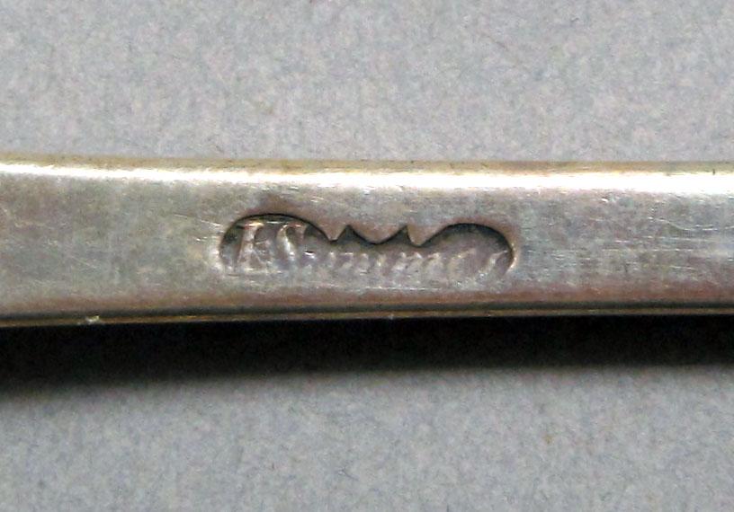 1962.0240.1474 Silver spoon mark