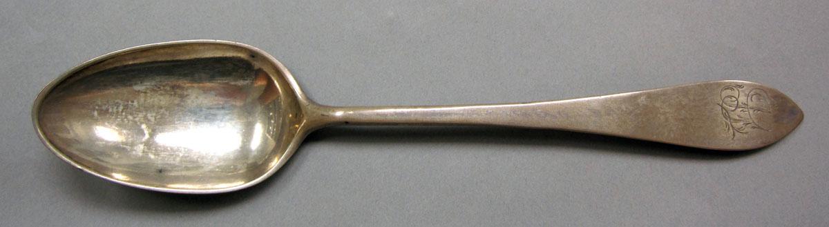 1962.0240.1476 Silver spoon upper surface