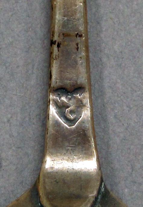 1962.0240.148 teaspoon mark
