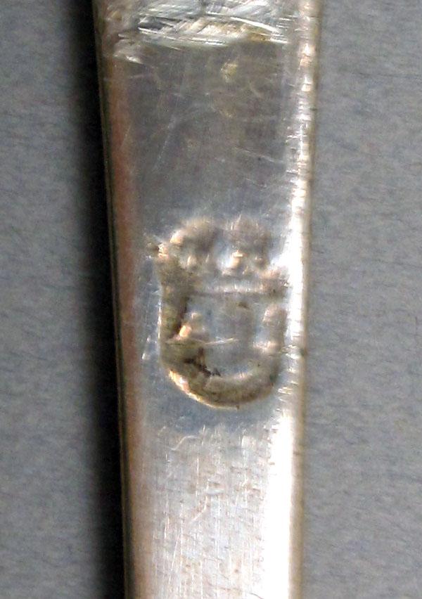 1962.0240.1490 Silver spoon mark