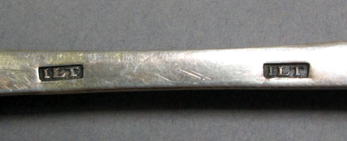 1962.0240.1494 Silver spoon mark