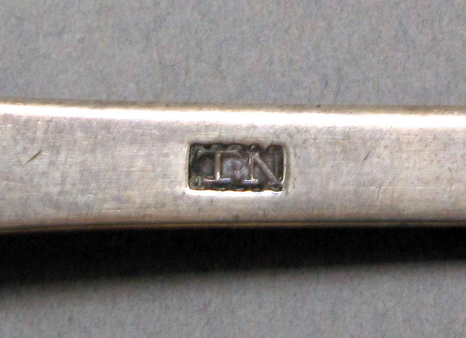 1962.0240.1497 Silver spoon mark
