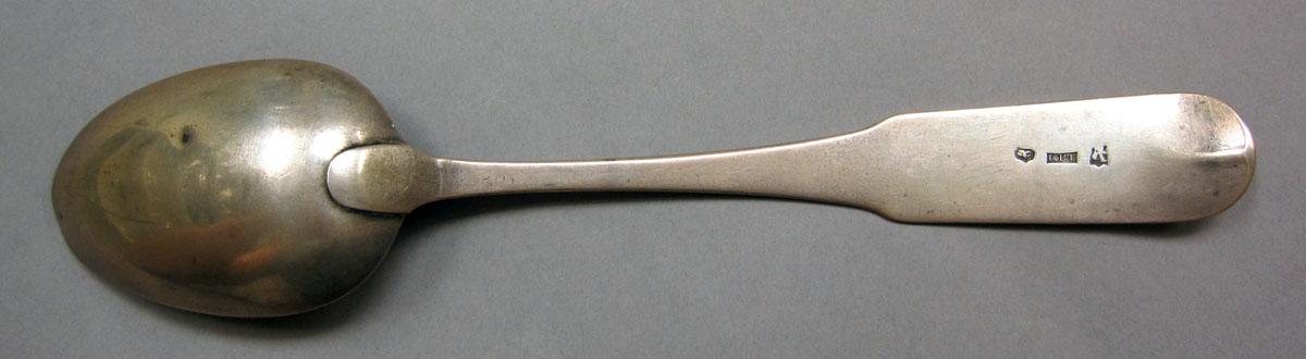 1962.0240.1498 Silver spoon underside