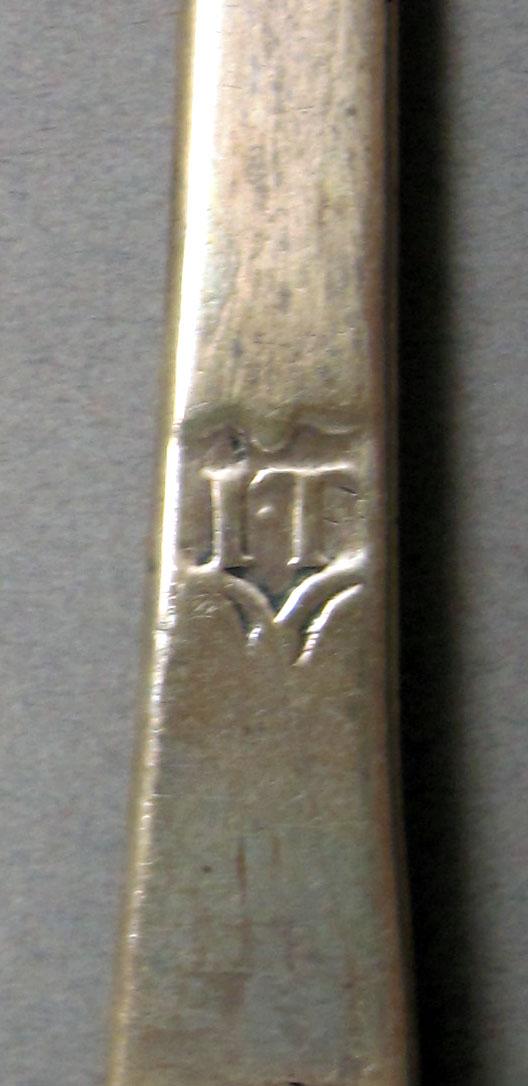 1962.0240.1499 Silver spoon mark