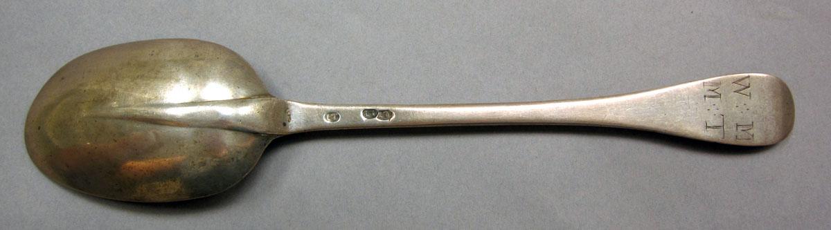 1962.0240.1501 Silver spoon underside