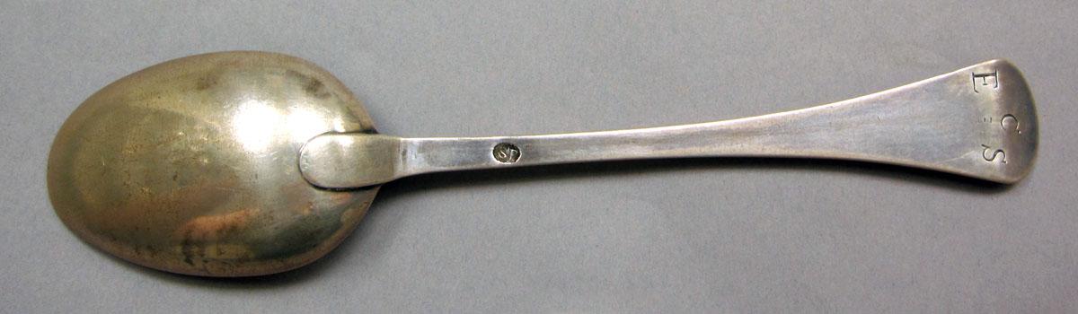 1962.0240.1505 Silver spoon underside