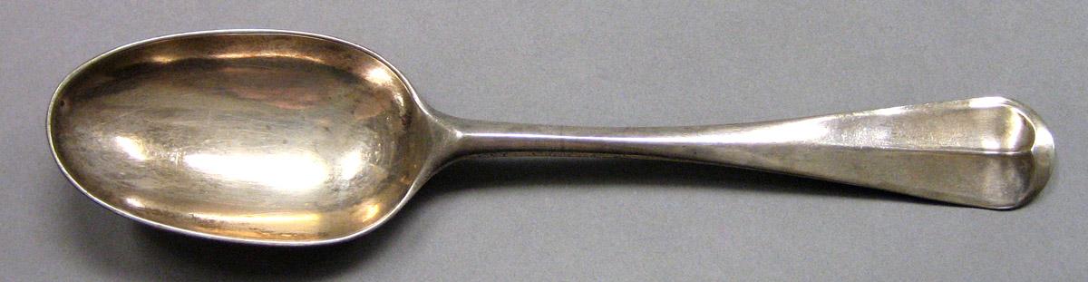 1962.0240.1523 Silver Spoon upper surface