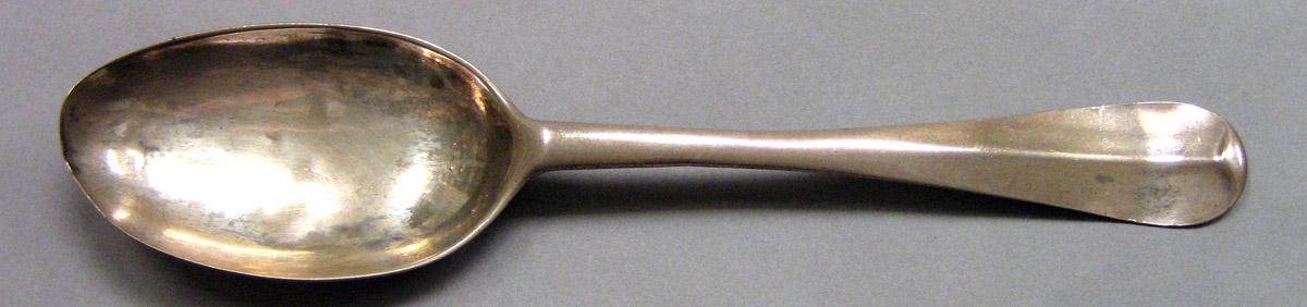 1962.0240.1531 Silver Spoon upper surface