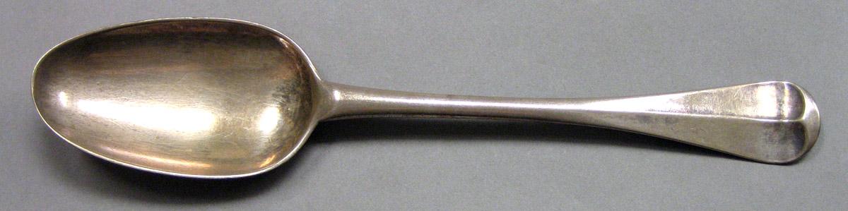 1962.0240.1532 Silver Spoon upper surface