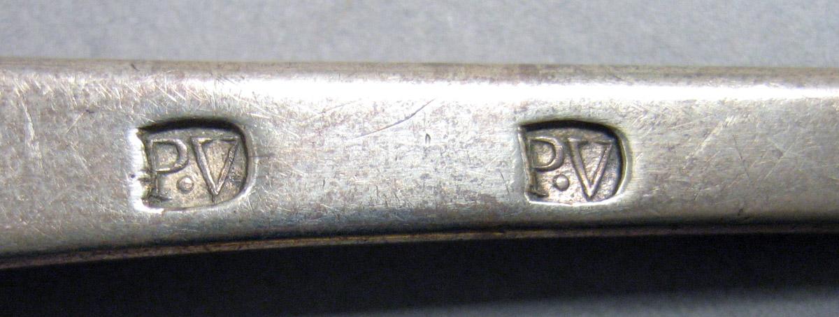 1962.0240.1532 Silver Spoon mark