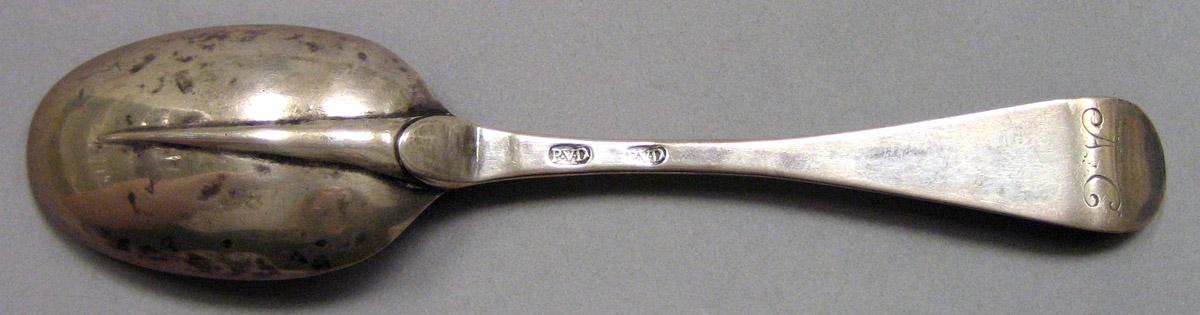 1962.0240.1535 Silver Spoon underside