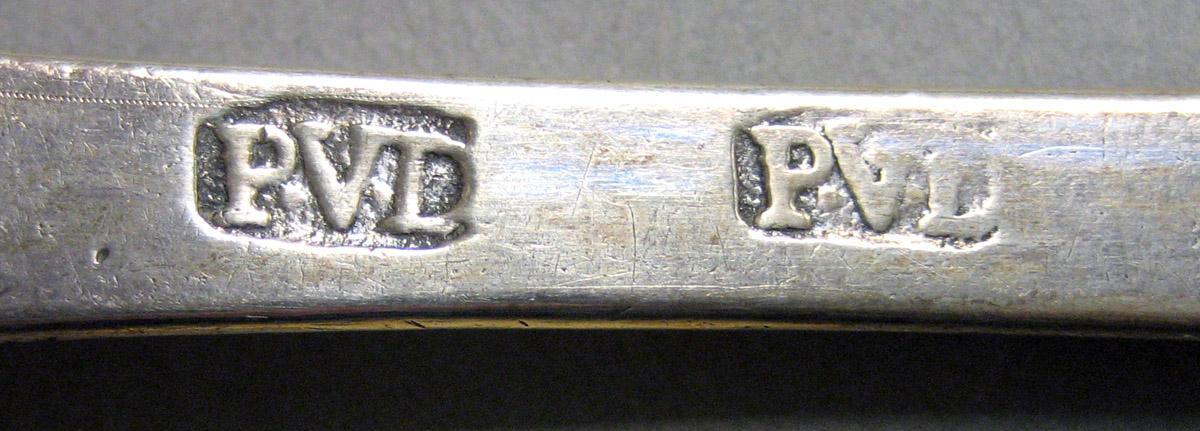 1962.0240.1536 Silver Spoon mark