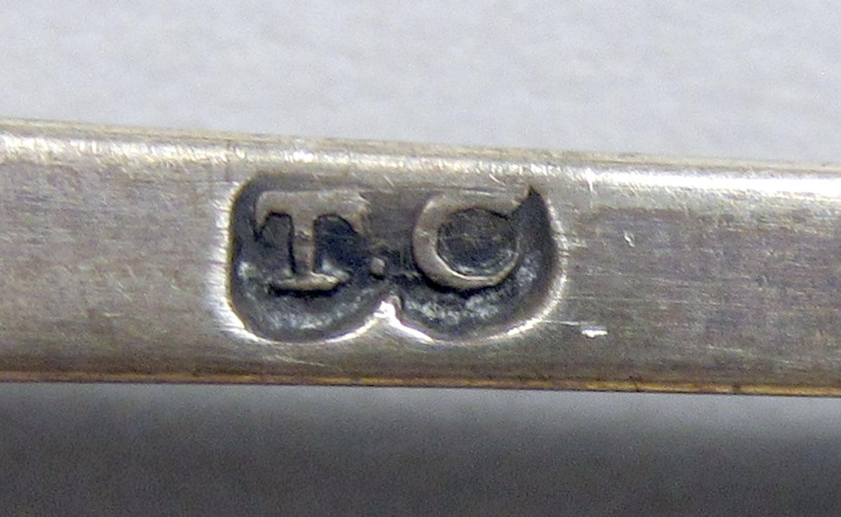 1962.0240.153 teaspoon mark