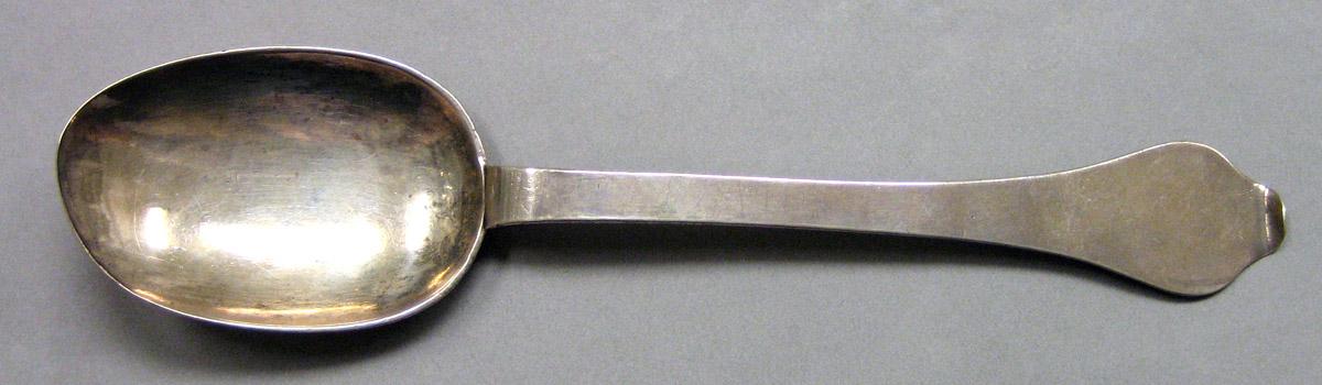 1962.0240.1541 Silver Spoon upper surface
