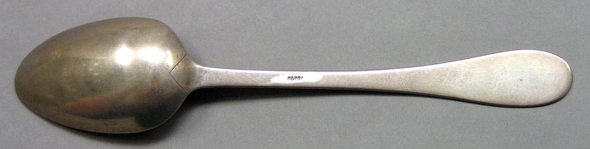 1962.0240.1542 Silver Spoon underside