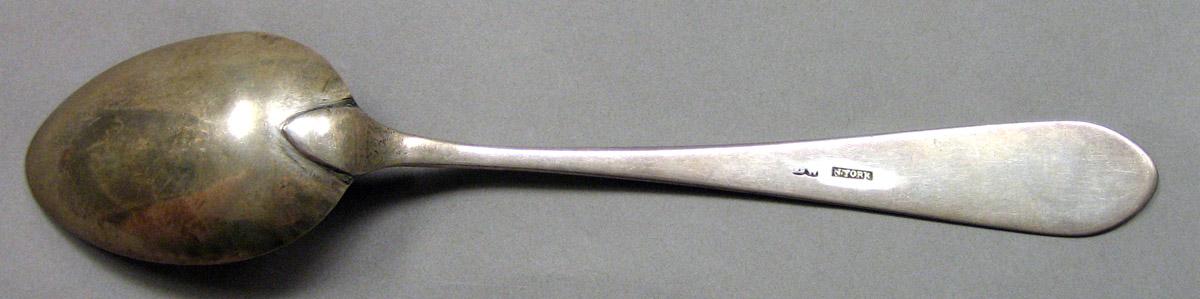 1962.0240.1546 Silver Spoon underside
