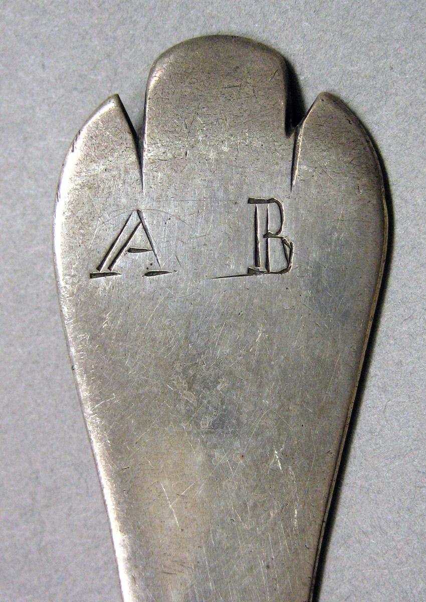 1962.0240.1552 Silver Spoon engraving