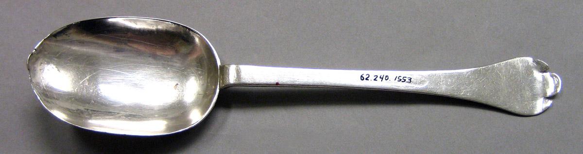1962.0240.1553 Silver Spoon upper surface
