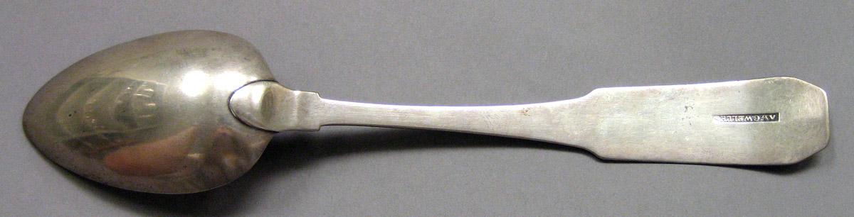 1962.0240.1571 Silver Spoon underside