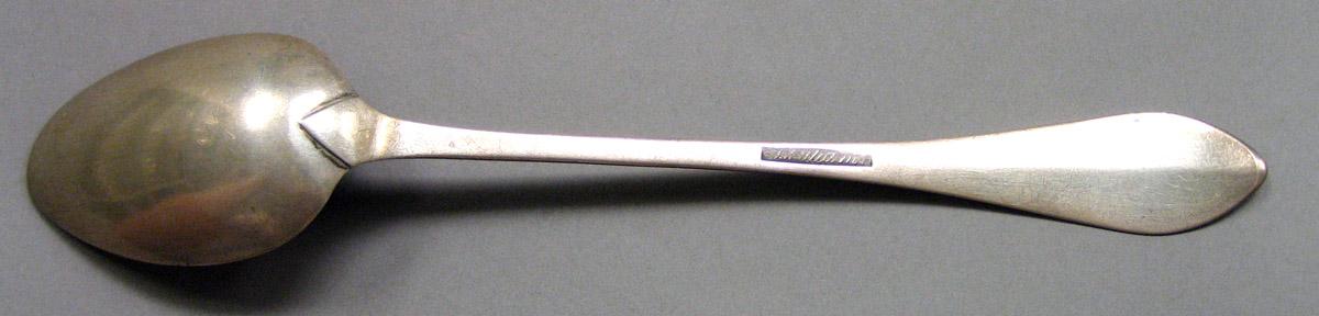 1962.0240.1579 Silver Spoon underside