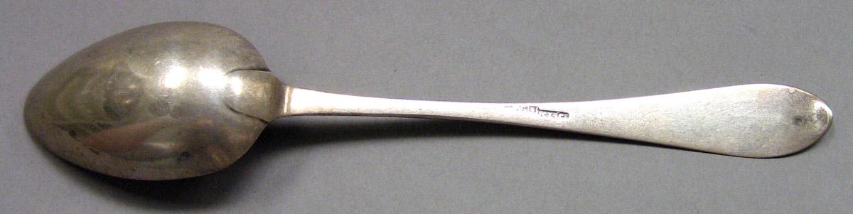 1962.0240.1592 Silver Spoon underside