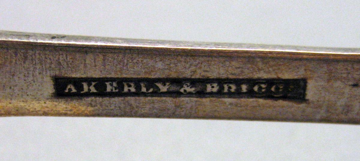 1962.0240.1615 Silver Tongs mark 1