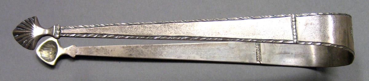 1962.0240.1628 Silver Tongs view 2