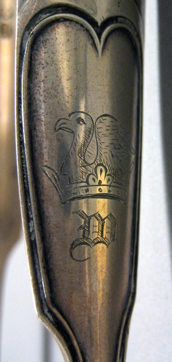 1962.0240.1631 Silver Tongs engraving 2