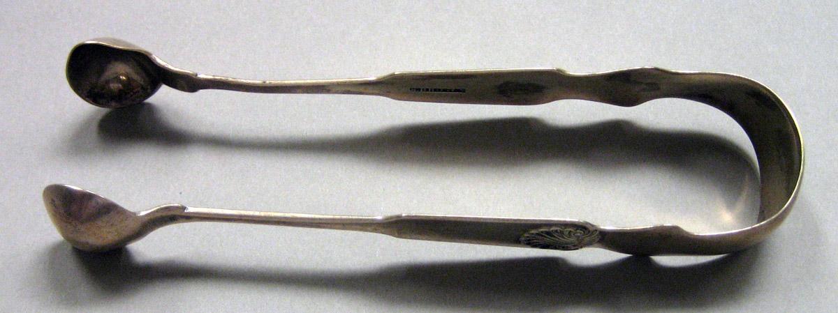 1962.0240.1638 Silver Tongs view 1