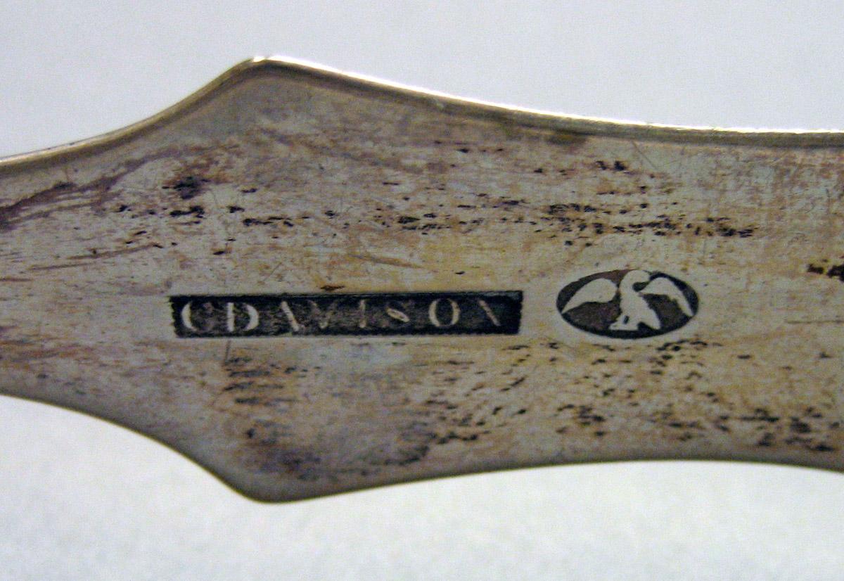 1962.0240.1642 Silver Tongs mark 2