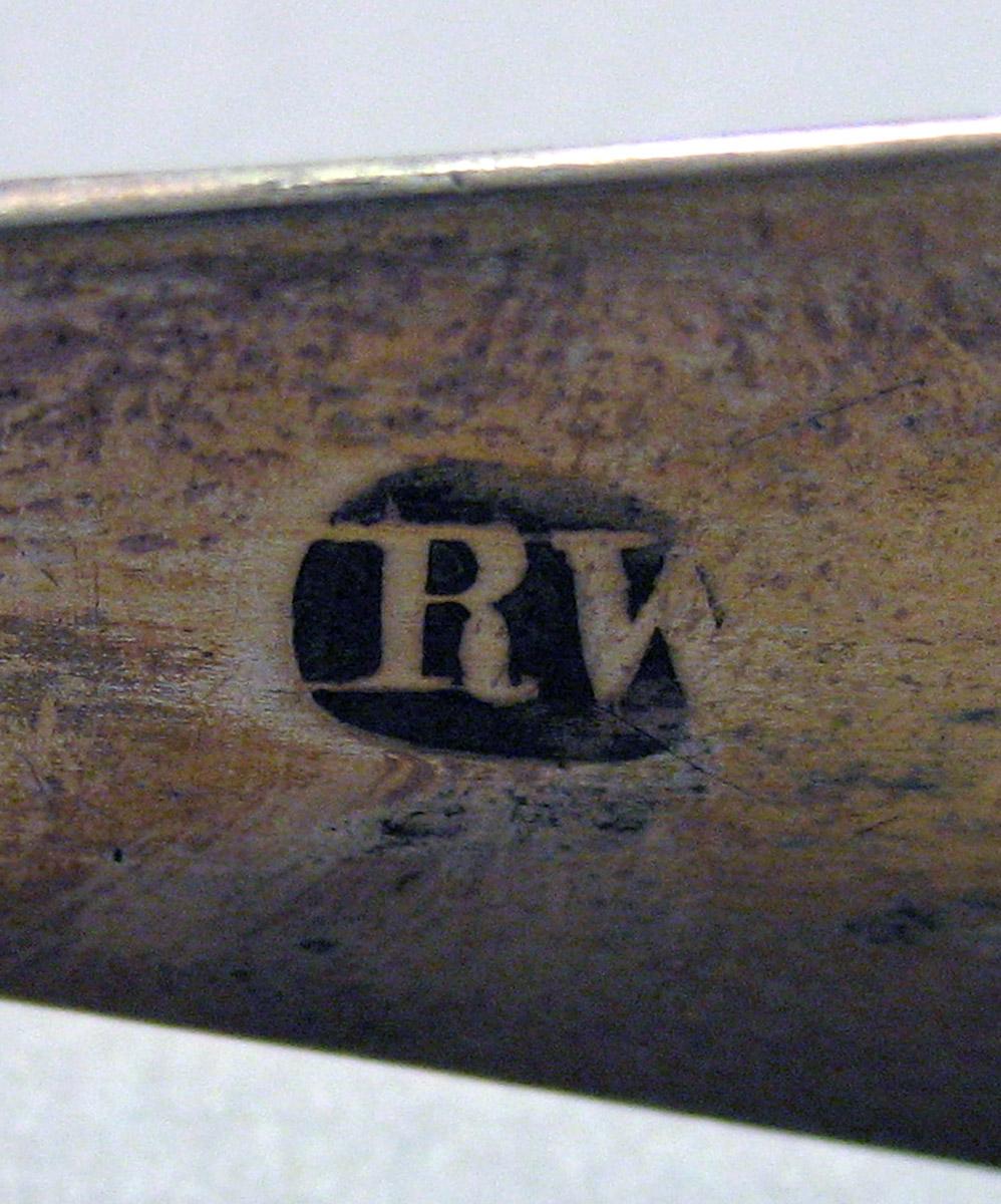 1962.0240.1644 Silver Tongs mark