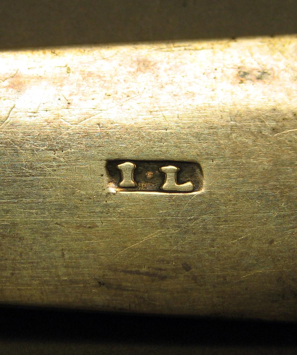 1962.0240.1649 Silver Tongs mark 2