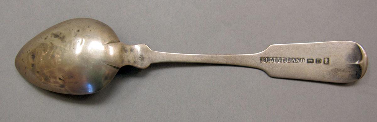 1962.0240.166 teaspoon underside