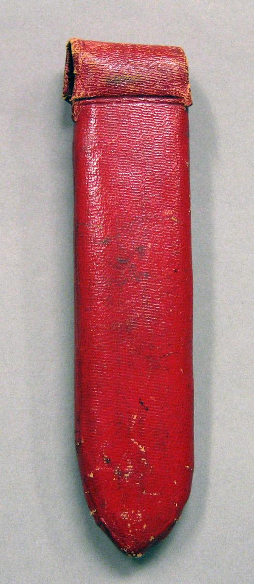 1962.0240.1688 Leather Spectacles Case underside
